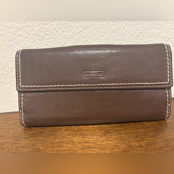 Coach Brown Leather Wallet - Picture 5 of 10